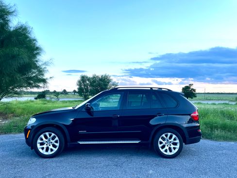 Used 2013 BMW X5 xDrive35i image 5