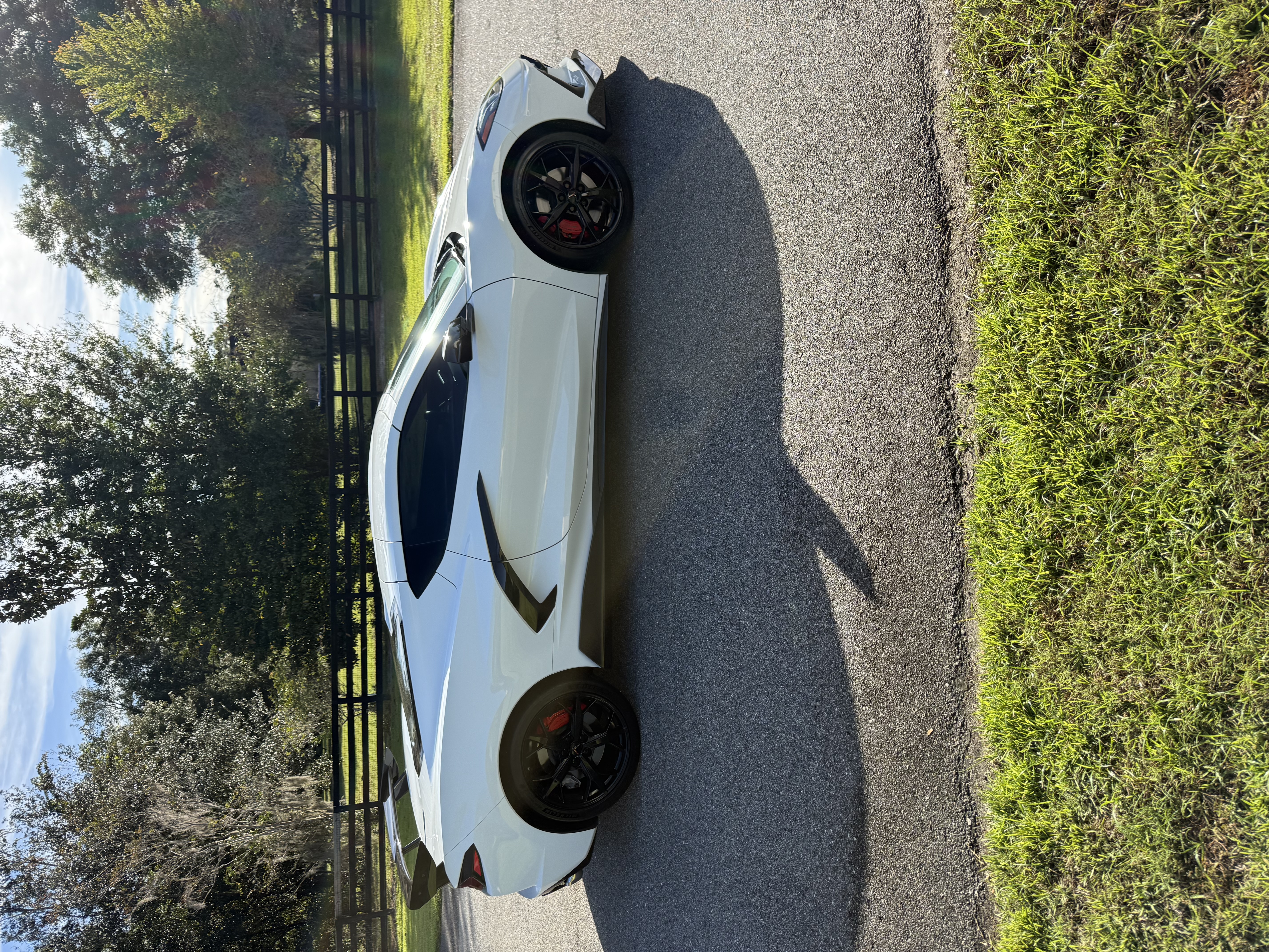 Used 2020 Chevrolet Corvette Stingray Premium Cpe w/ 3LT Preferred Equipment Group RWD image 1