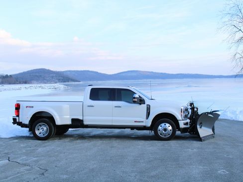 Used 2024 Ford F450 Limited w/ FX4 Off-Road Package image 5