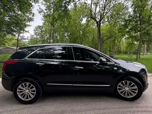 Used 2017 Cadillac XT5 Luxury w/ LPO, Wheel Lock Package AWD/4WD image 10