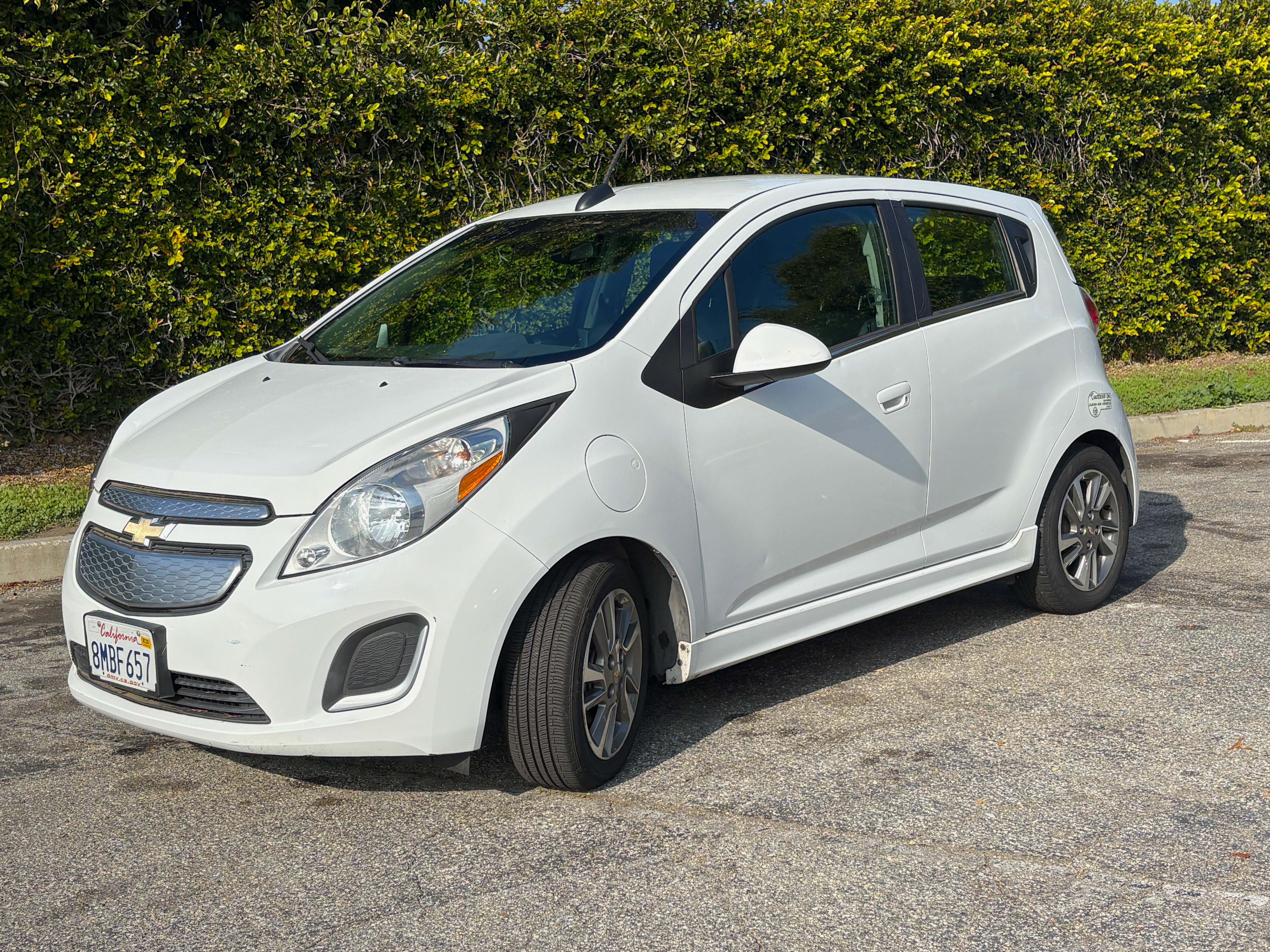Used 2016 Chevrolet Spark LT FWD image 1