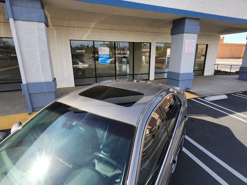 Used 2012 Ford Fusion Hybrid Sedan 4D image 14