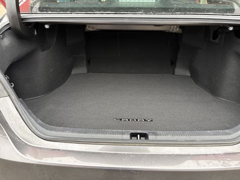 Used 2022 Toyota Camry LE image 13