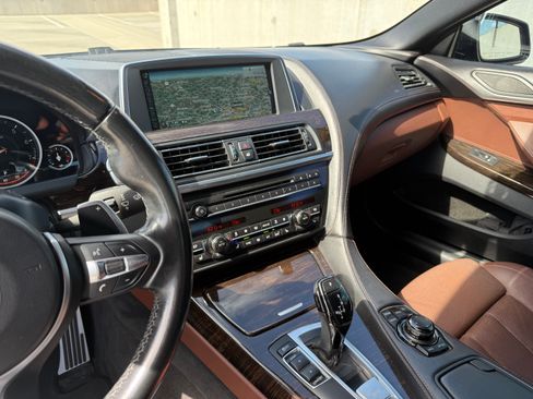 Used 2014 BMW 640i Convertible w/ M Sport Edition RWD image 8