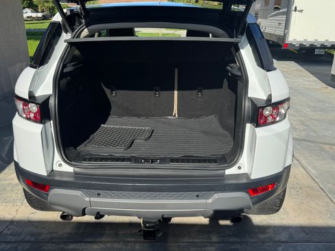 Used 2013 Land Rover Range Rover Evoque Pure Plus image 11