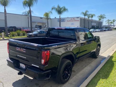 Used 2022 GMC Sierra 1500 Elevation image 8