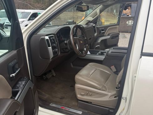 Used 2014 Chevrolet Silverado 1500 LTZ Z71 image 8