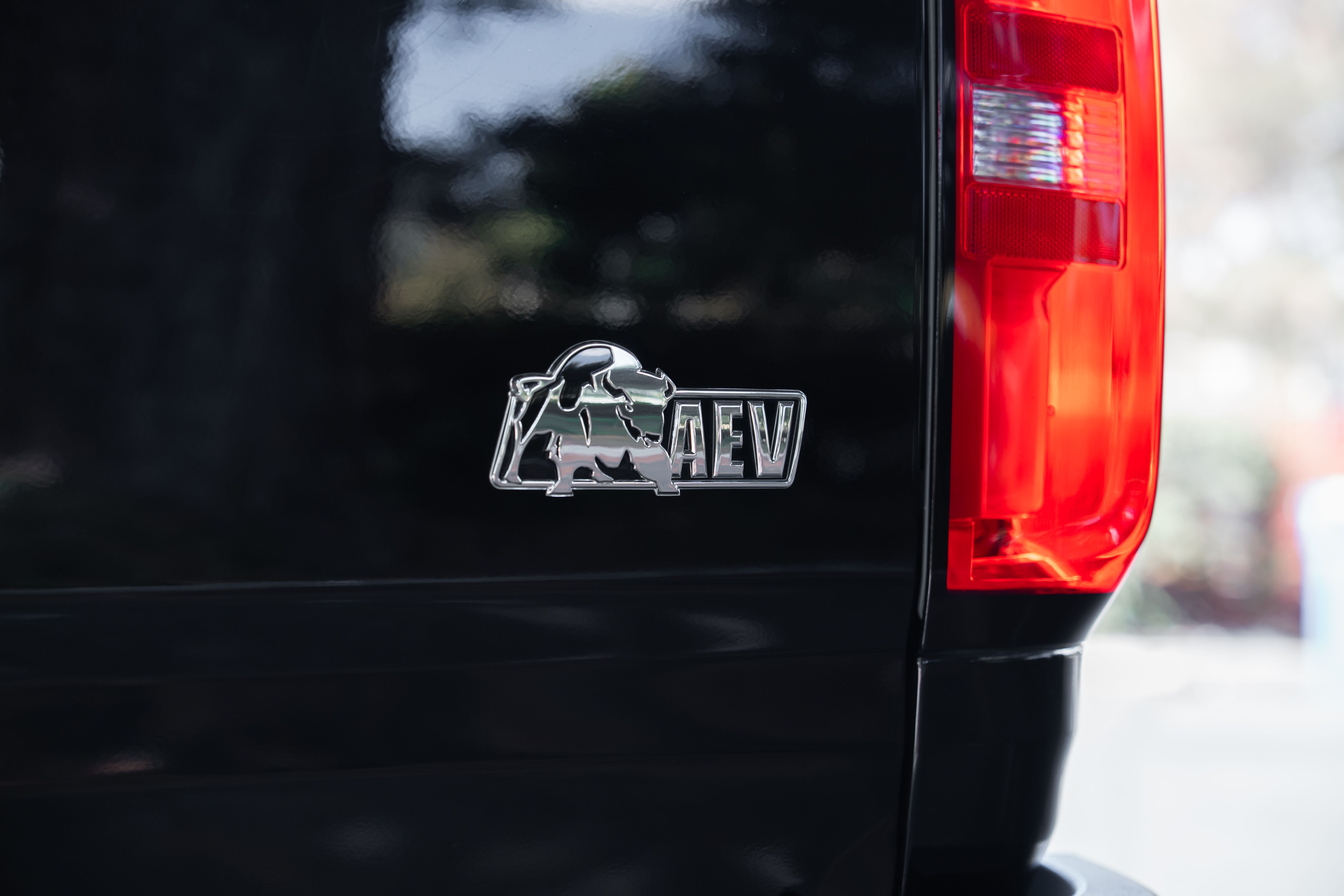 Used 2020 Chevrolet Colorado ZR2 w/ Colorado ZR2 Bison Edition AWD/4WD image 8