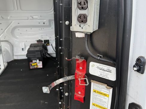 Used 2013 Ford E-150 and Econoline 150 w/ PWR Group image 13