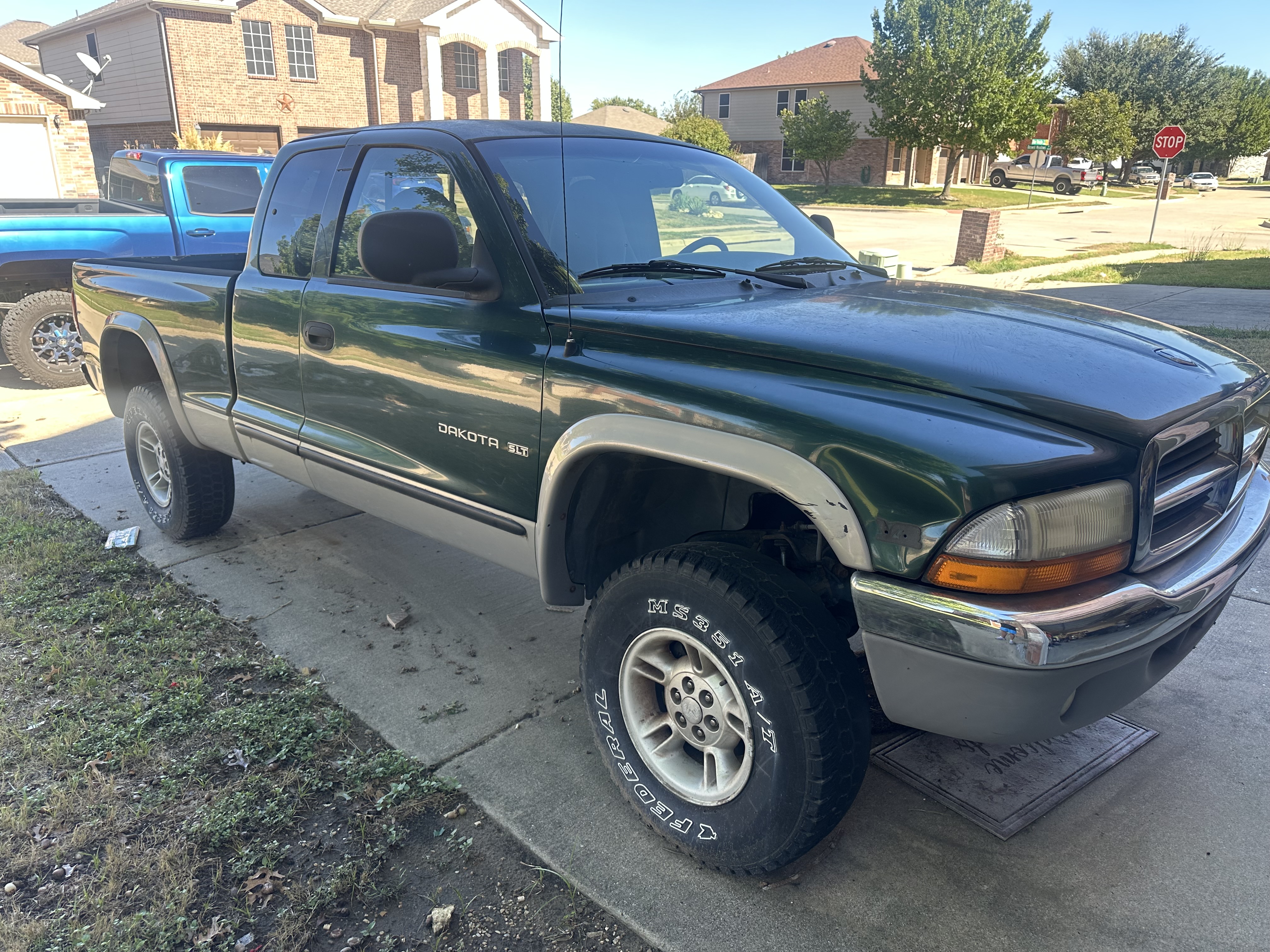 Used 1999 Dodge Dakota 4x4 Club Cab image 2