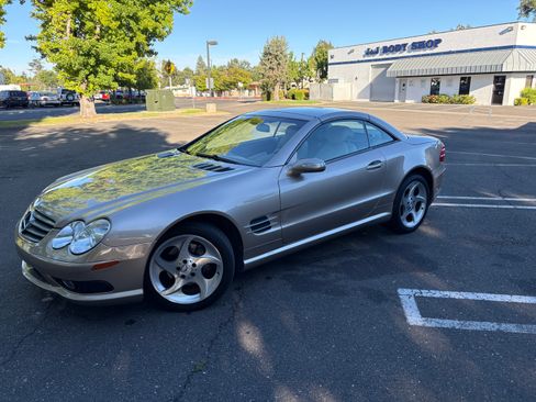 Used 2004 Mercedes-Benz SL 500 image 4