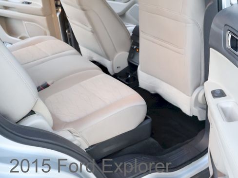 Used 2015 Ford Explorer 4WD image 25