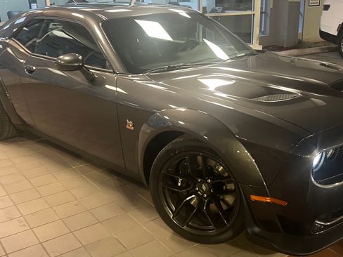 Used 2023 Dodge Challenger R/T Scat Pack image 1