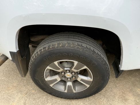 Used 2019 Chevrolet Colorado Z71 image 19