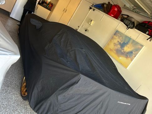 Used 2015 Chevrolet Corvette Z06 w/ 2LZ Preferred Equipment Group image 4