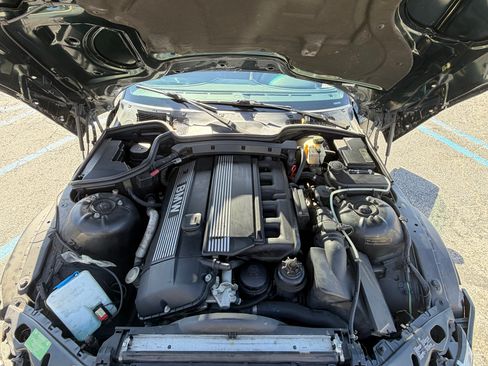 Used 2001 BMW Z3 2.5i image 13