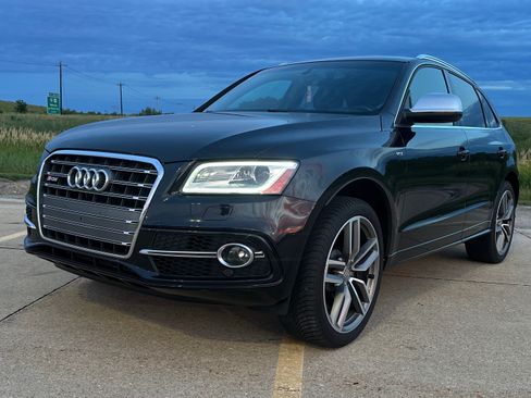 Used 2014 Audi SQ5 Prestige AWD/4WD image 2