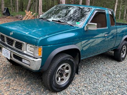 Used 1995 Nissan Pickup XE