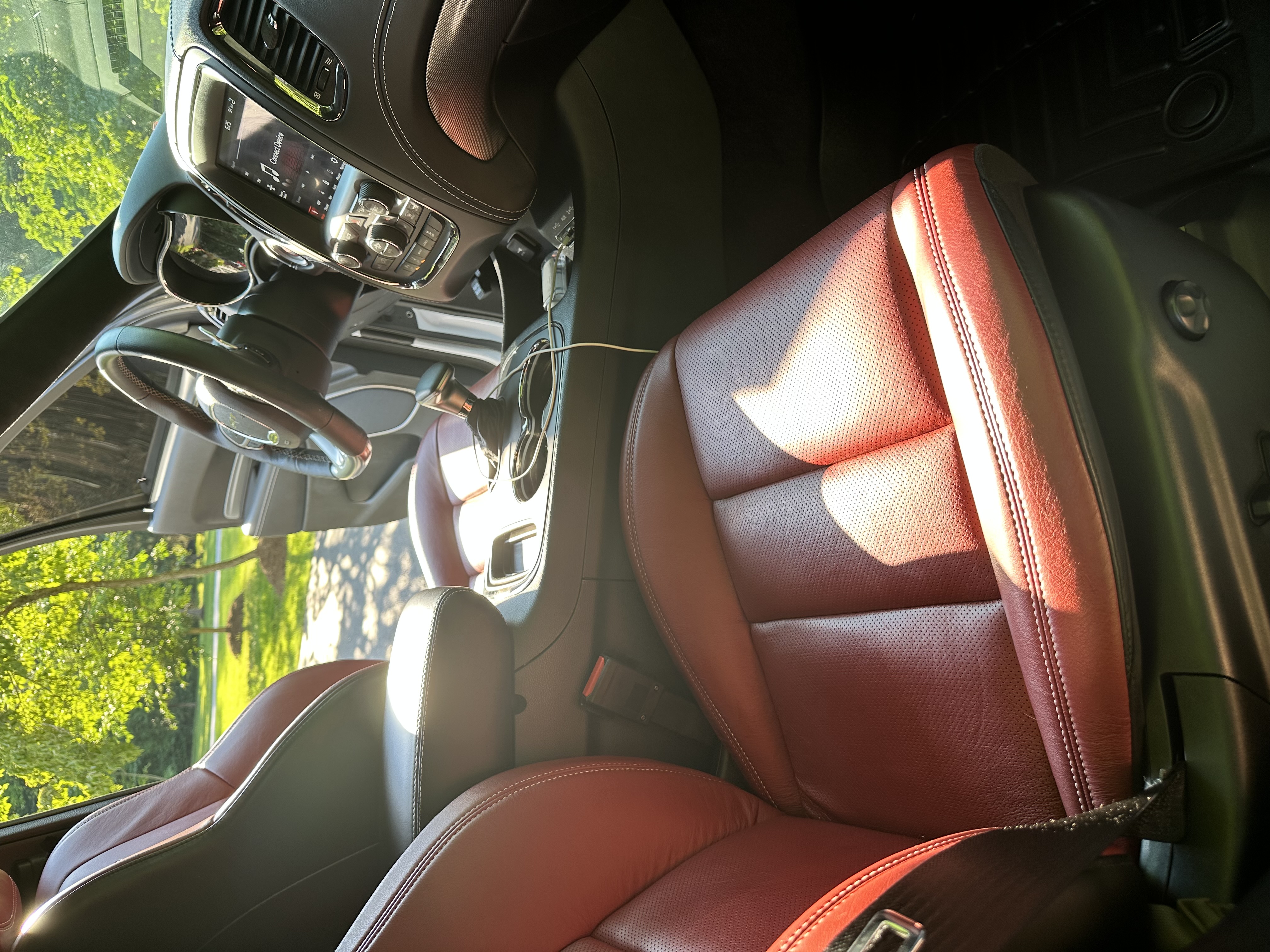 Used 2018 Dodge Durango SRT w/ SRT Interior Appearance Group AWD/4WD image 6