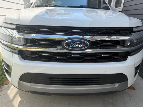 Used 2022 Ford Expedition Max Limited RWD image 13