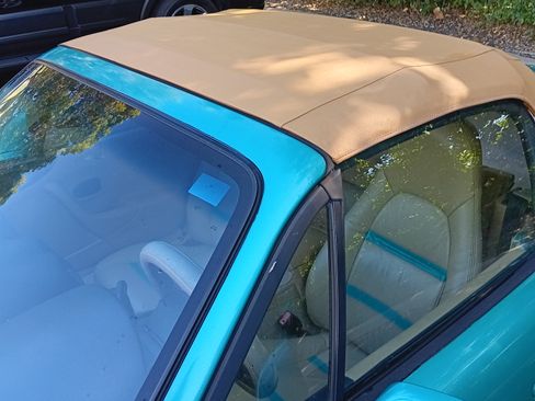 Used 2000 MAZDA MX-5 Miata LS image 5