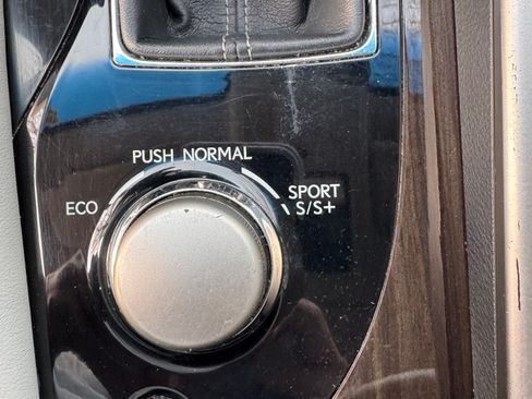 Used 2013 Lexus GS 350 w/ Luxury Pkg image 12