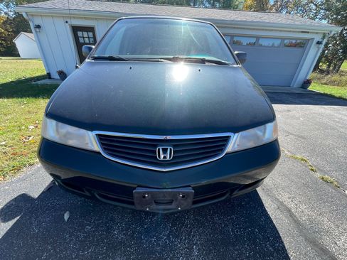 Used 2000 Honda Odyssey LX image 1