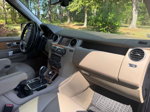 Used 2012 Land Rover LR4 HSE LUX image 13