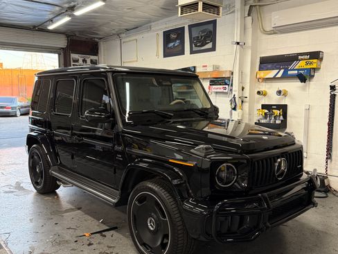 Used 2025 Mercedes-Benz G 63 AMG AMG G 63 Sport Utility 4D image 9