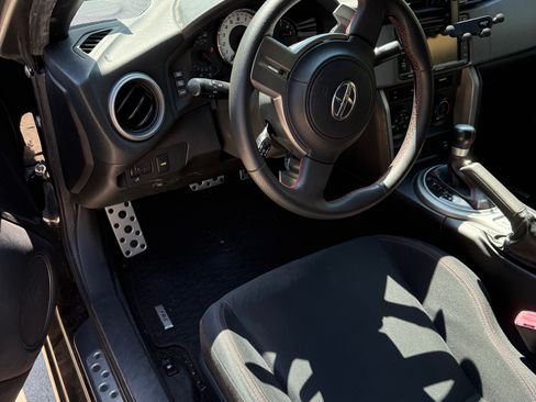 Used 2015 Scion FR-S RWD image 8
