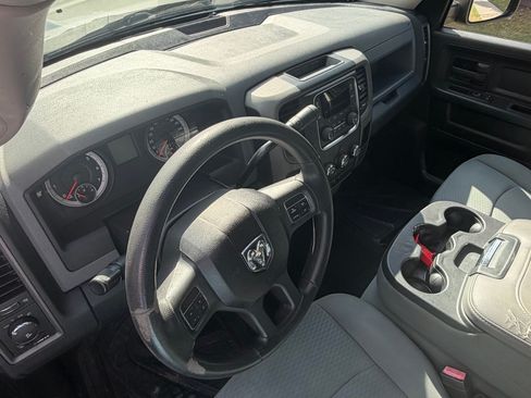 Used 2013 RAM 1500 Express RWD image 18
