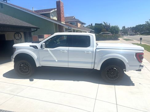 Used 2022 Ford F150 Raptor w/ Equipment Group 801A High AWD/4WD image 22