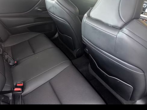 Used 2019 Lexus ES 350 F Sport image 17