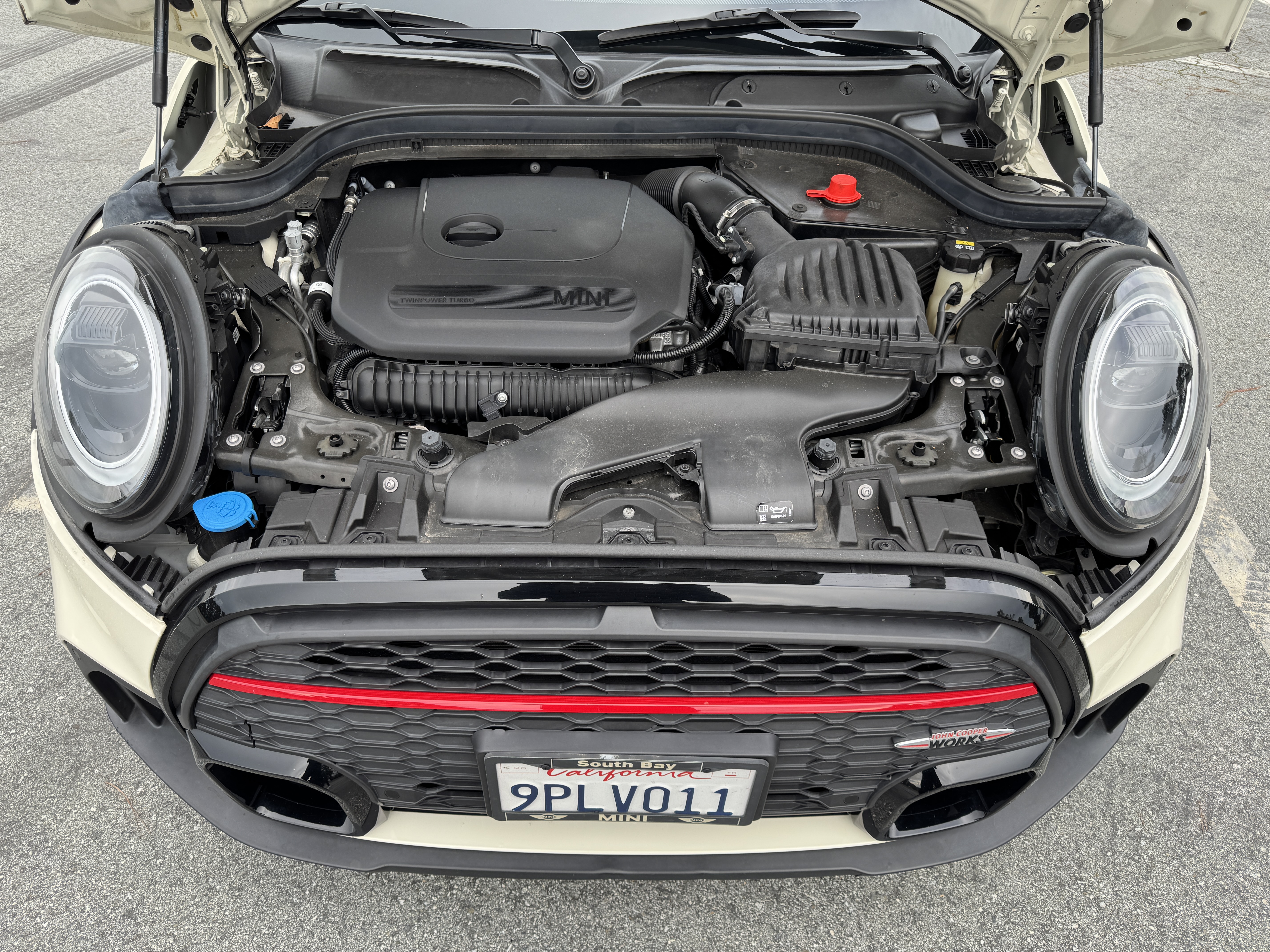 Used 2022 MINI Cooper John Cooper Works w/ Driver Assistance Package FWD image 9