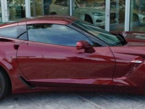 Used 2016 Chevrolet Corvette Z06 w/ 3LZ Preferred Equipment Group RWD image 6