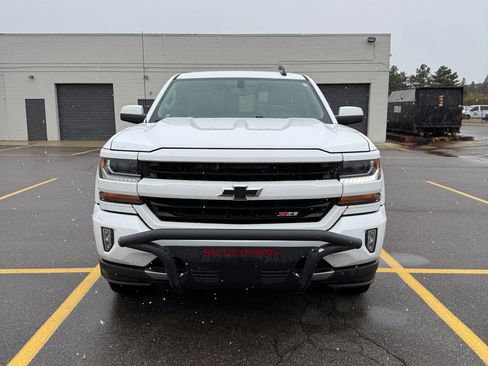Used 2017 Chevrolet Silverado 1500 LT w/ All Star Edition image 4