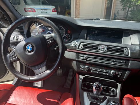Used 2013 BMW M5 image 21