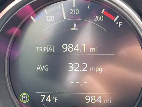 Used 2025 MAZDA MX-5 Miata w/ Weather Package RWD image 9