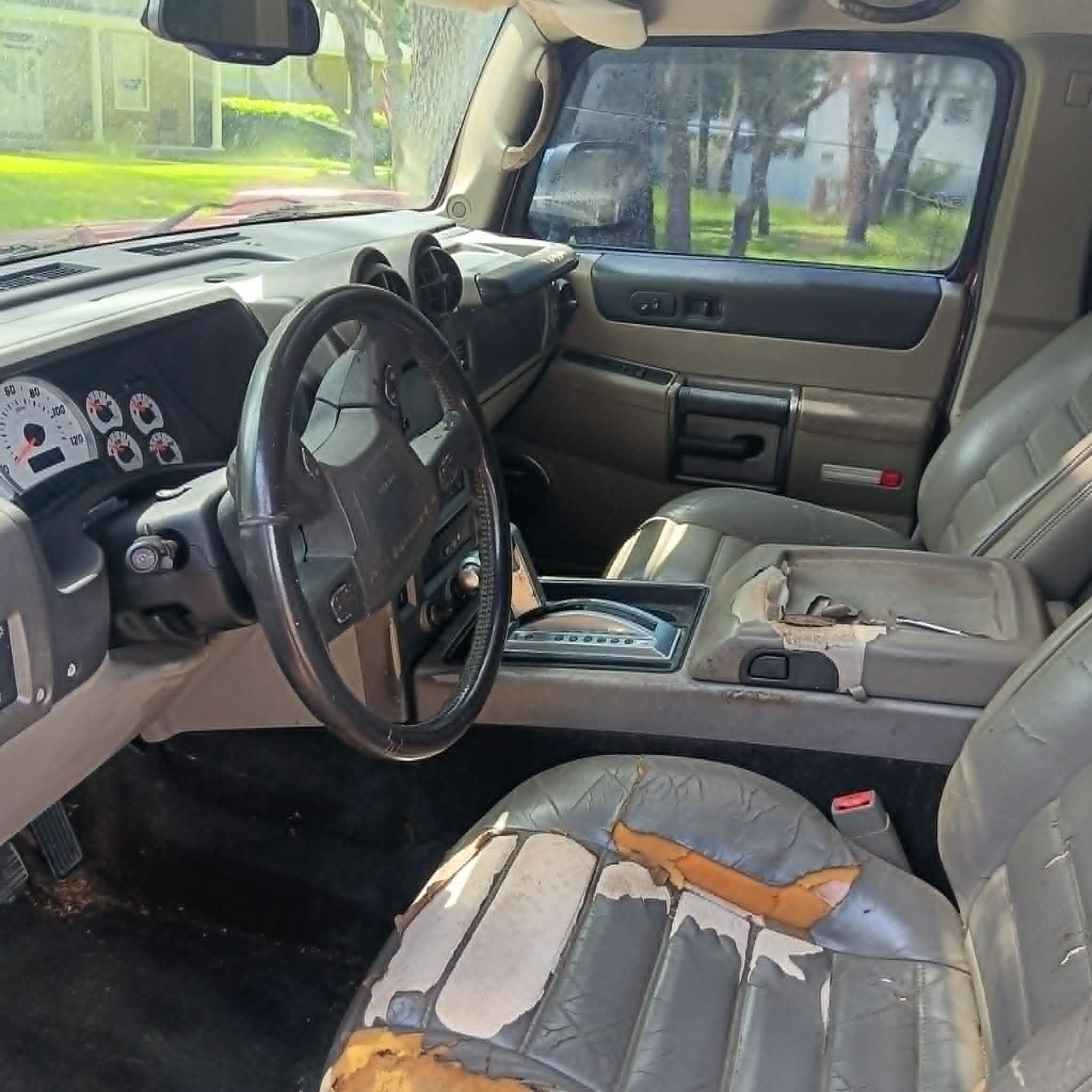 Used 2003 HUMMER H2 AWD/4WD image 6