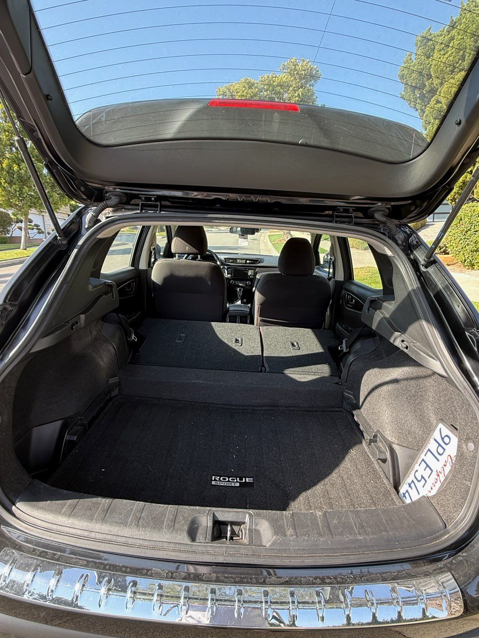 Used 2020 Nissan Rogue Sport S FWD image 5