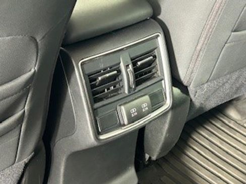 Used 2021 Subaru Forester Premium w/ Popular Package #1 image 11