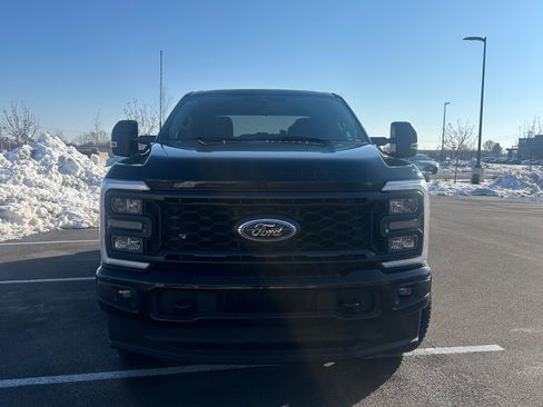 Used 2023 Ford F250 XL w/ STX Appearance Package image 5