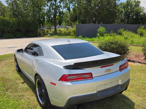 Used 2014 Chevrolet Camaro SS w/ RS Package RWD image 8