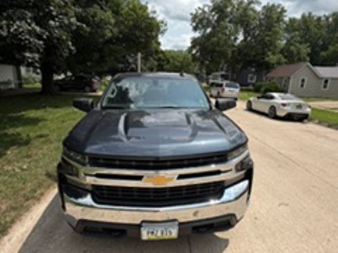 Used 2021 Chevrolet Silverado 1500 LT AWD/4WD image 10