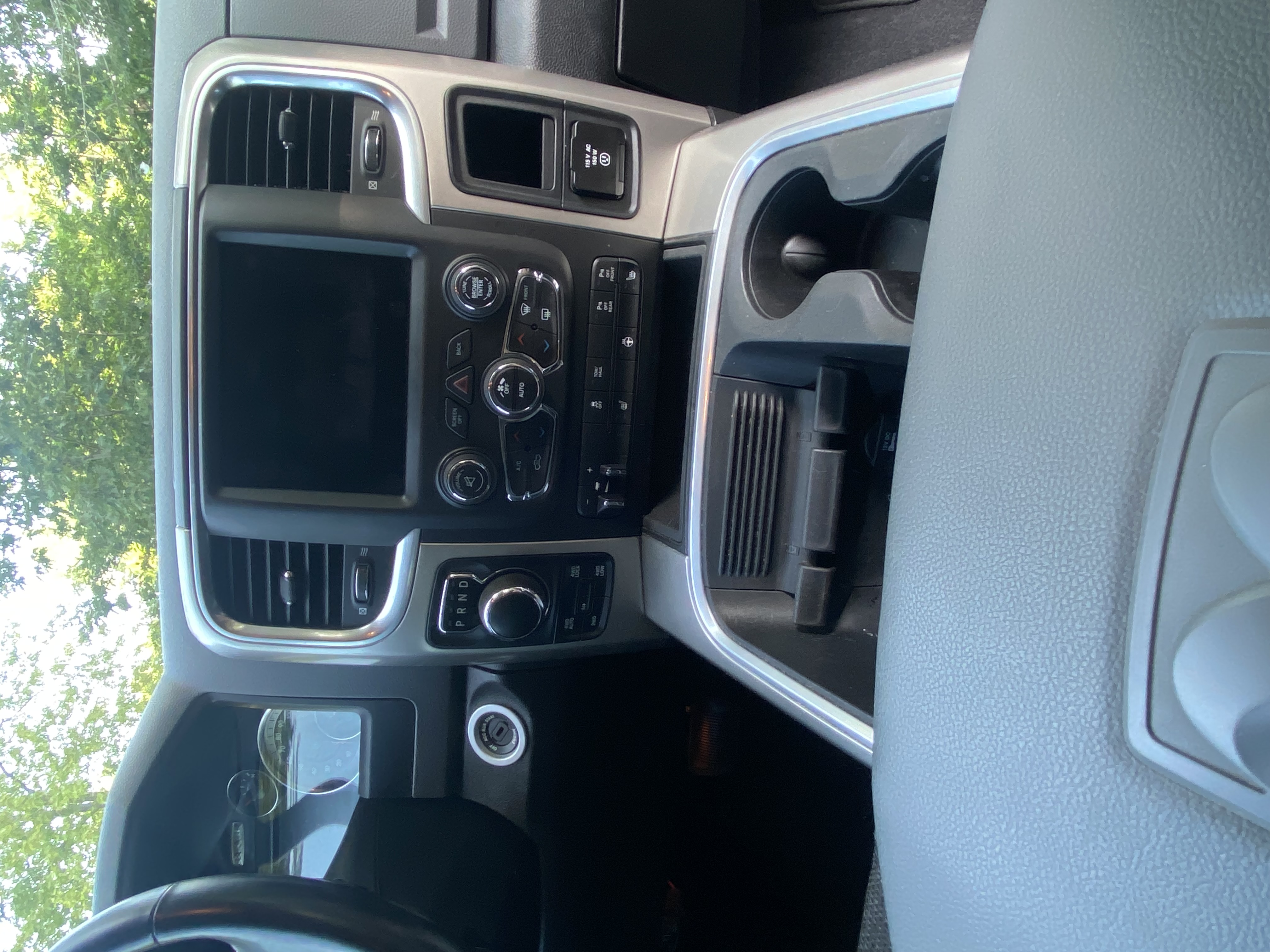 Used 2019 RAM 1500 Big Horn AWD/4WD image 11