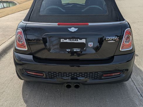 Used 2014 MINI Cooper S image 10