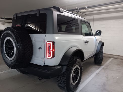 Used 2024 Ford Bronco Badlands AWD/4WD image 5