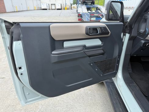 Used 2024 Ford Bronco Wildtrak AWD/4WD image 9