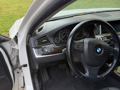 Used 2015 BMW 528i xDrive Sedan image 5