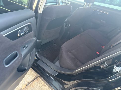 Used 2013 Nissan Altima 2.5 SV image 9